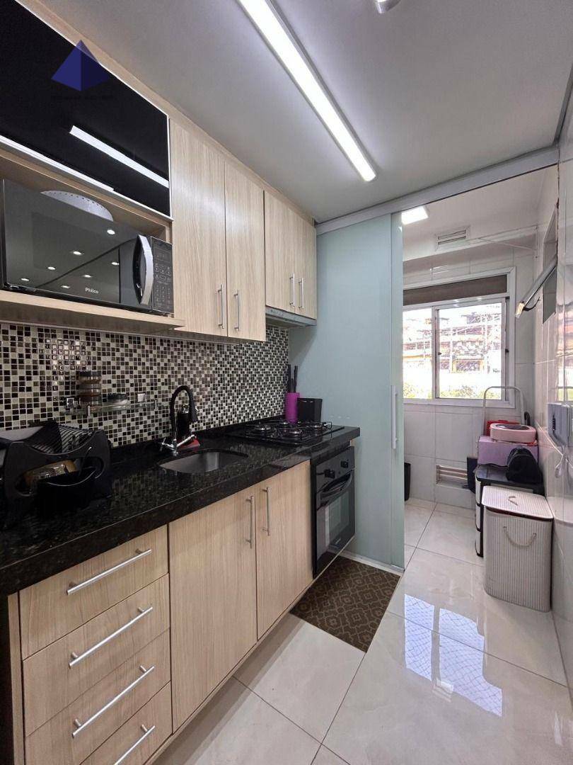 Apartamento à venda com 3 quartos, 63m² - Foto 17