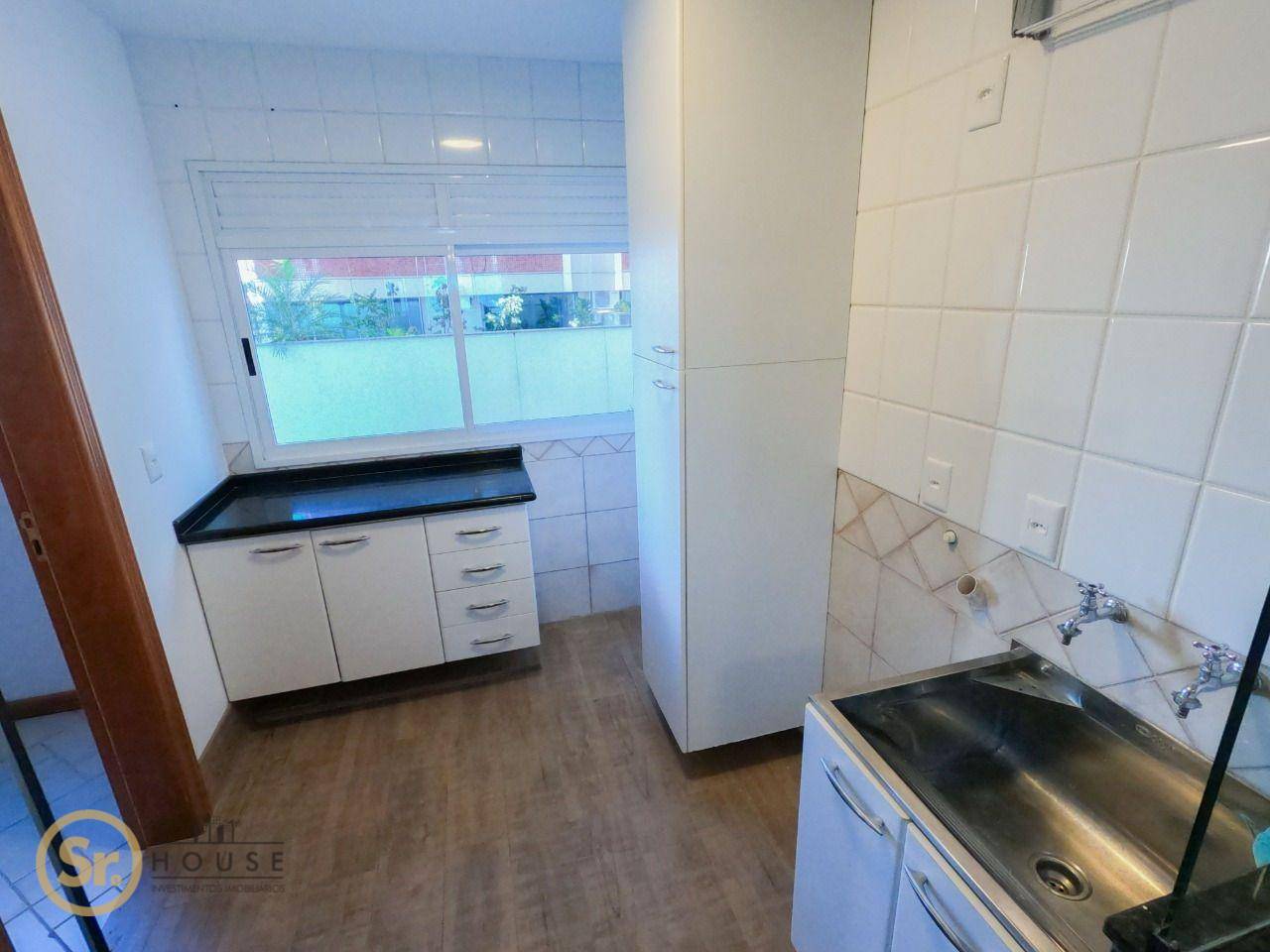 Apartamento à venda com 3 quartos, 185m² - Foto 17