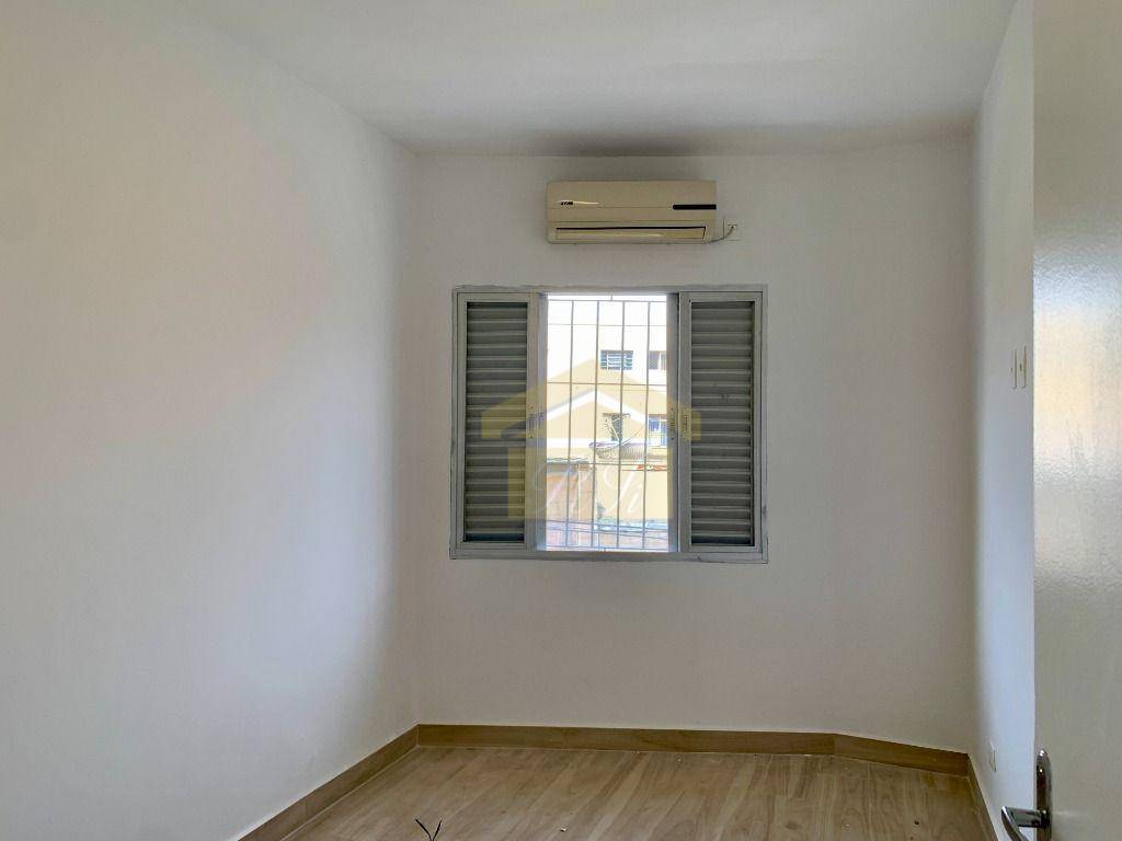 Apartamento para alugar com 3 quartos, 80m² - Foto 23