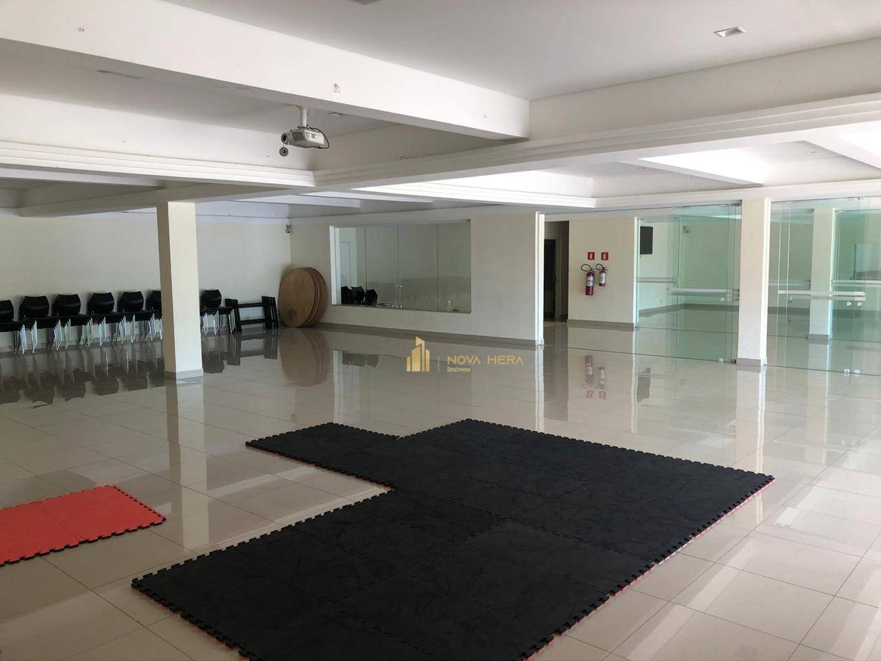 Casa de Condomínio à venda com 5 quartos, 370m² - Foto 12