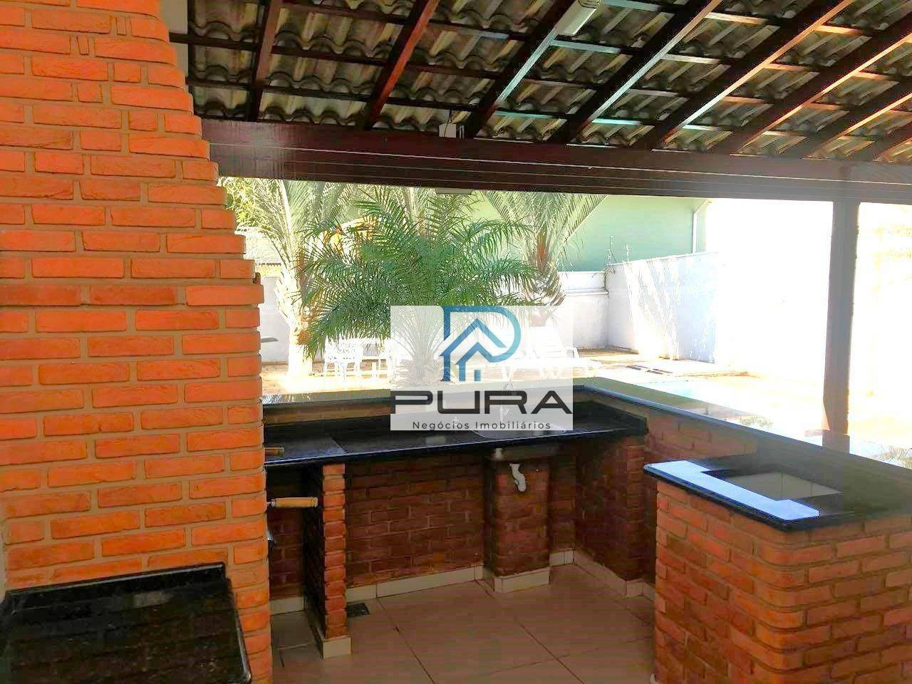 Casa para alugar com 3 quartos, 220m² - Foto 17