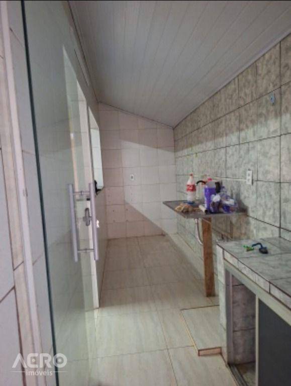 Casa de Condomínio à venda com 3 quartos, 160m² - Foto 13