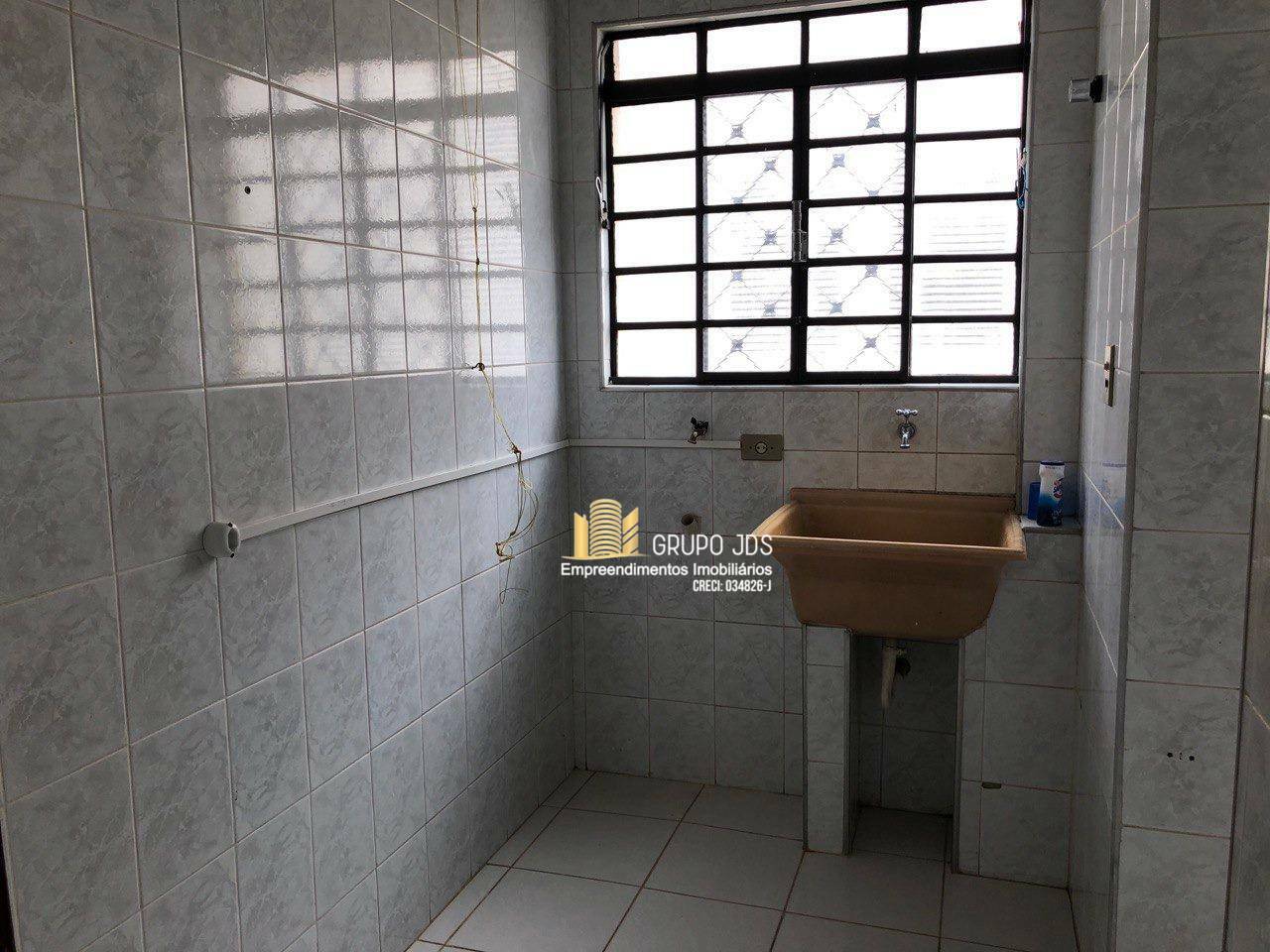 Apartamento à venda com 3 quartos, 82m² - Foto 16