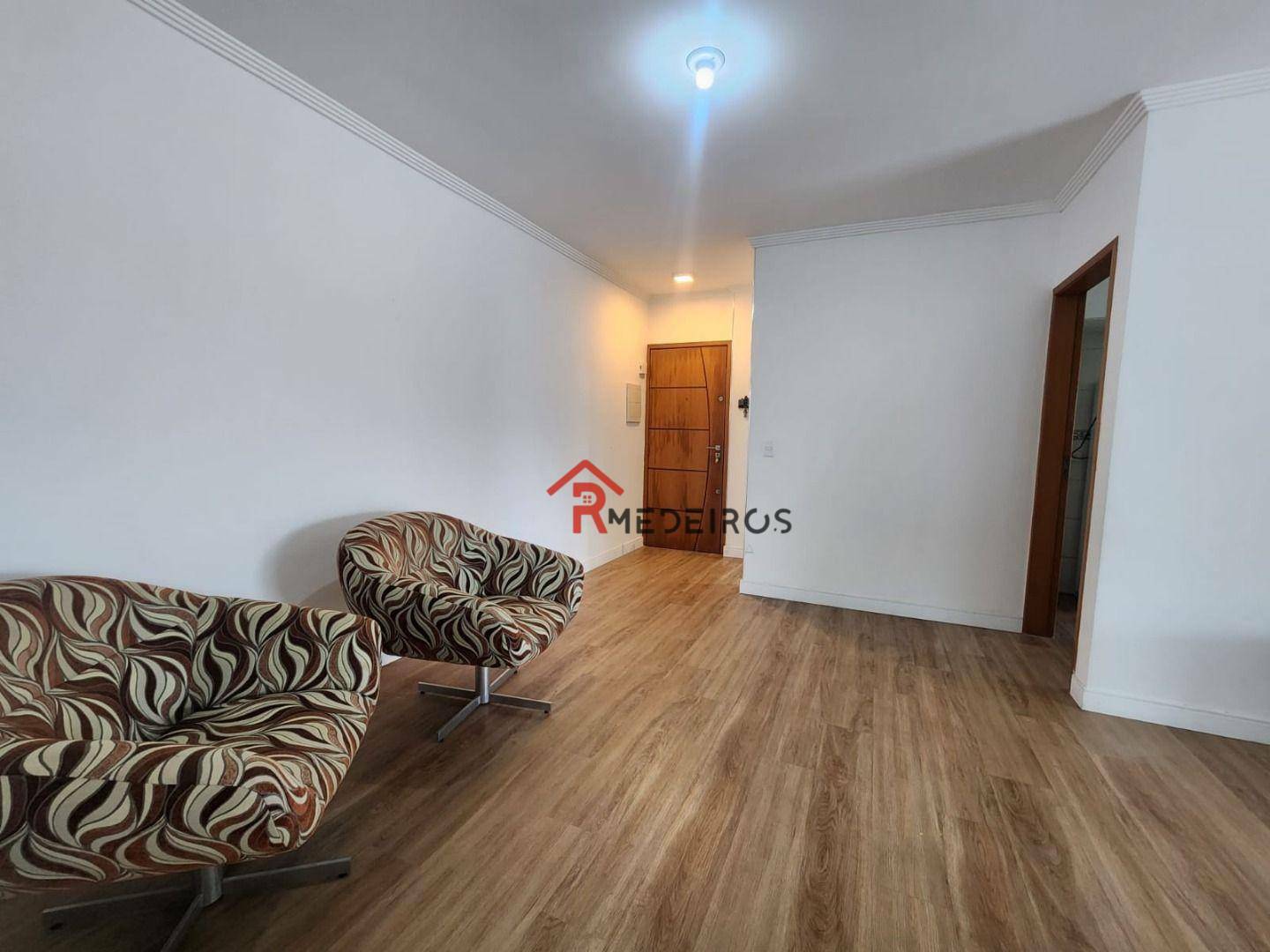 Apartamento à venda com 3 quartos, 116m² - Foto 5