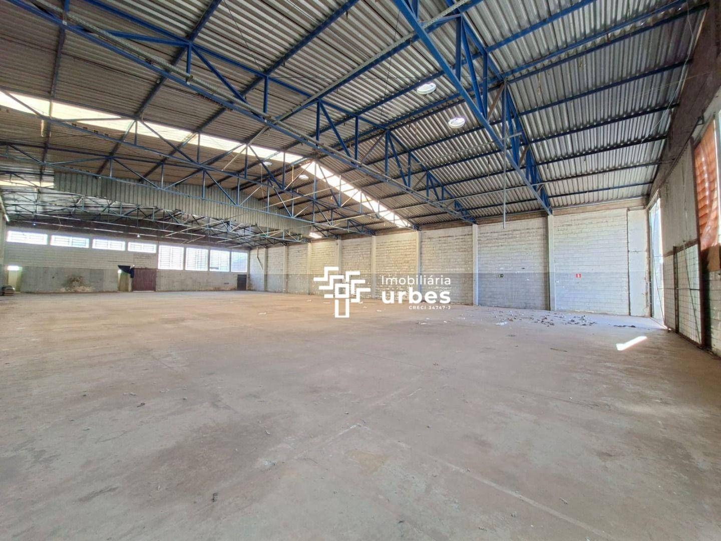 Depósito-Galpão, 750 m² - Foto 1