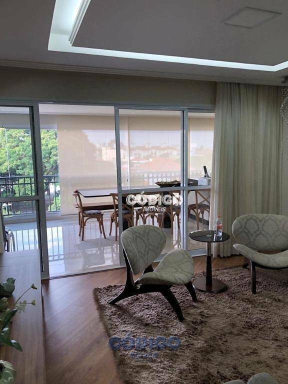 Apartamento à venda com 3 quartos, 194m² - Foto 6