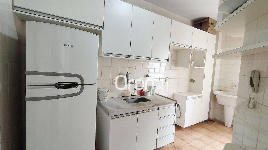 Apartamento à venda com 2 quartos, 61m² - Foto 6