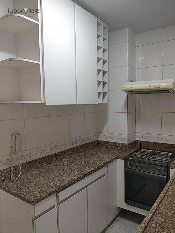 Apartamento à venda e aluguel com 2 quartos, 72m² - Foto 20