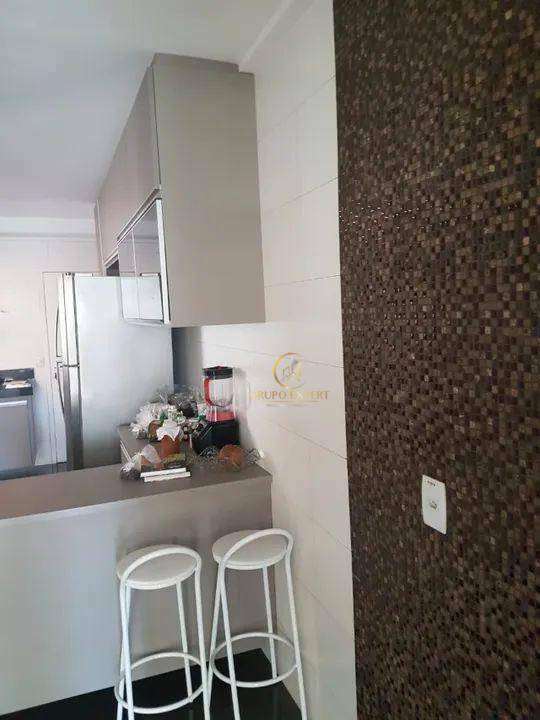 Apartamento à venda com 3 quartos, 194m² - Foto 12