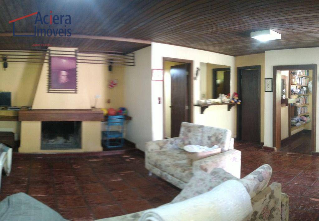 Casa de Condomínio à venda com 3 quartos, 300m² - Foto 29