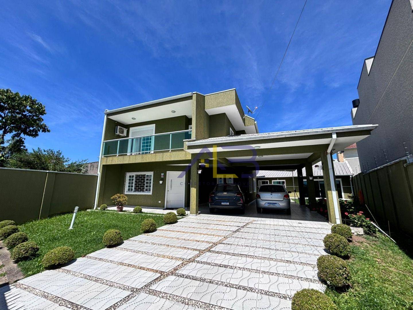 Sobrado, 4 quartos, 334 m² - Foto 2