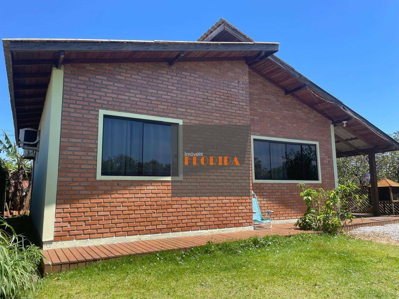 Casa à venda com 2 quartos, 100m² - Foto 4