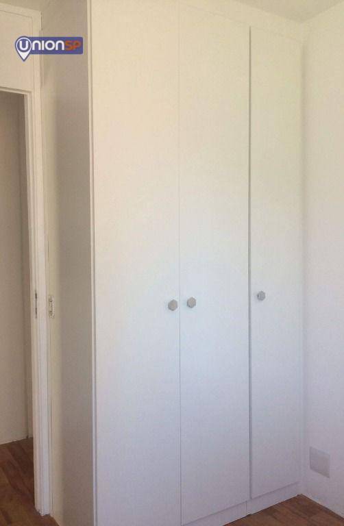 Apartamento à venda com 3 quartos, 65m² - Foto 8