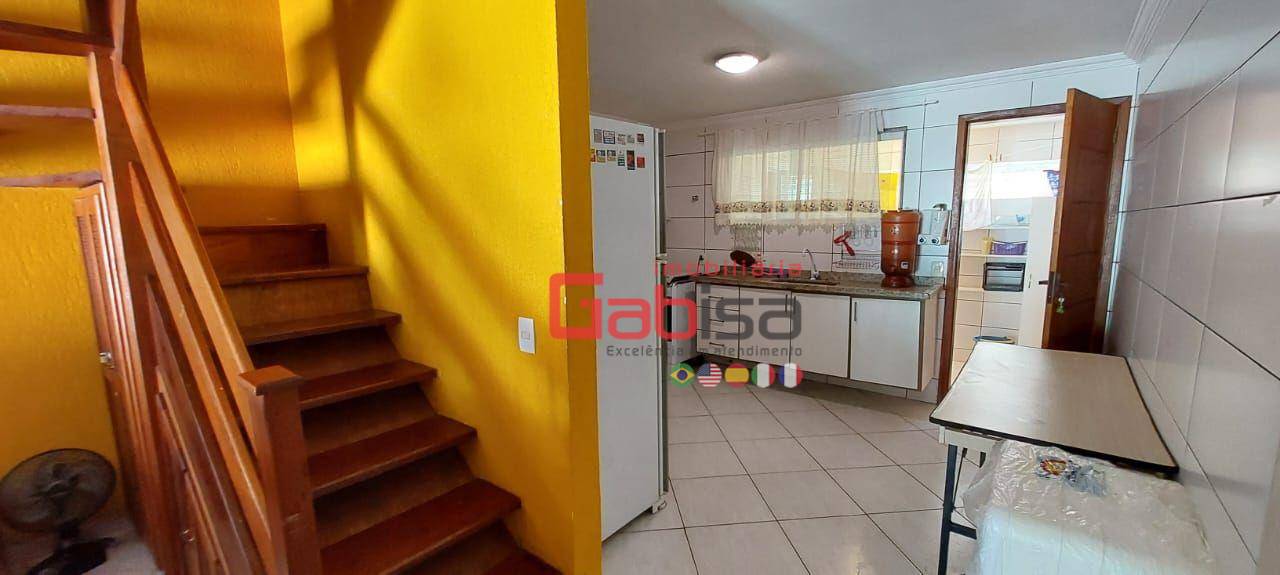 Casa à venda com 4 quartos, 120m² - Foto 6