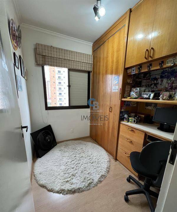 Apartamento à venda com 3 quartos, 80m² - Foto 11