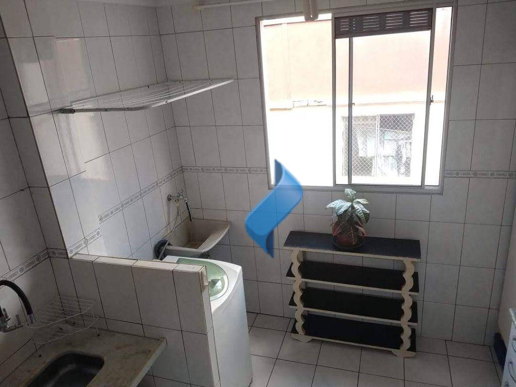 Apartamento à venda com 2 quartos, 69m² - Foto 8