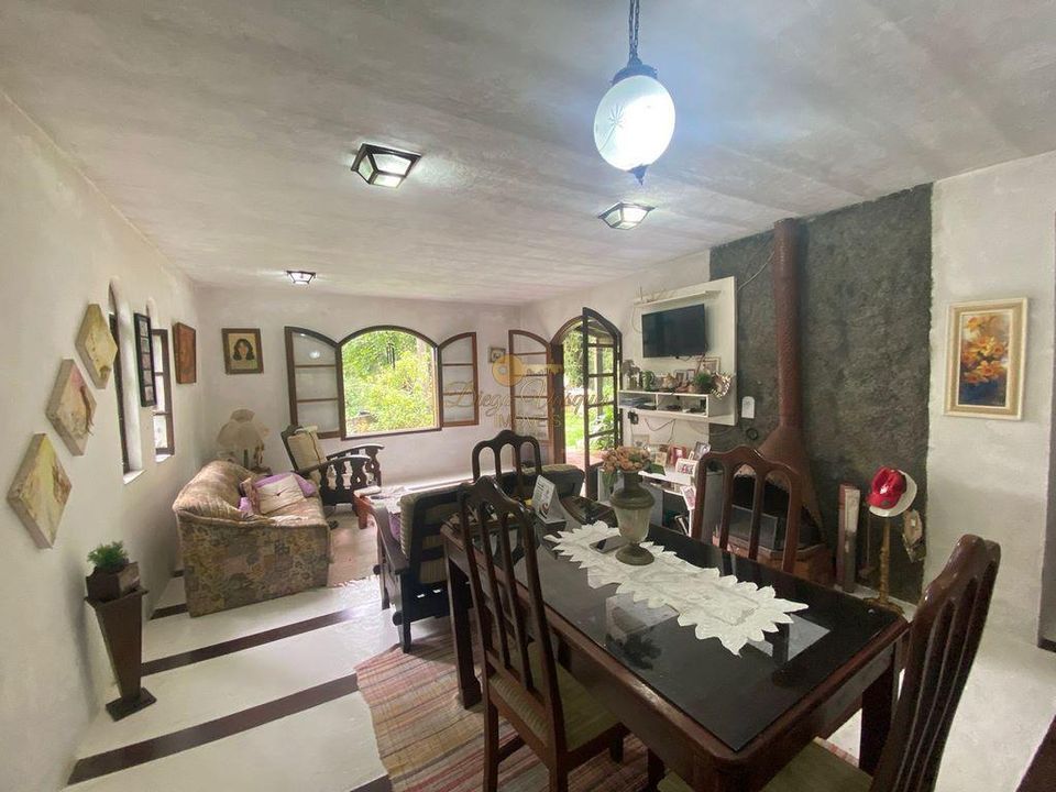 Casa de Condomínio à venda com 3 quartos, 1680m² - Foto 12