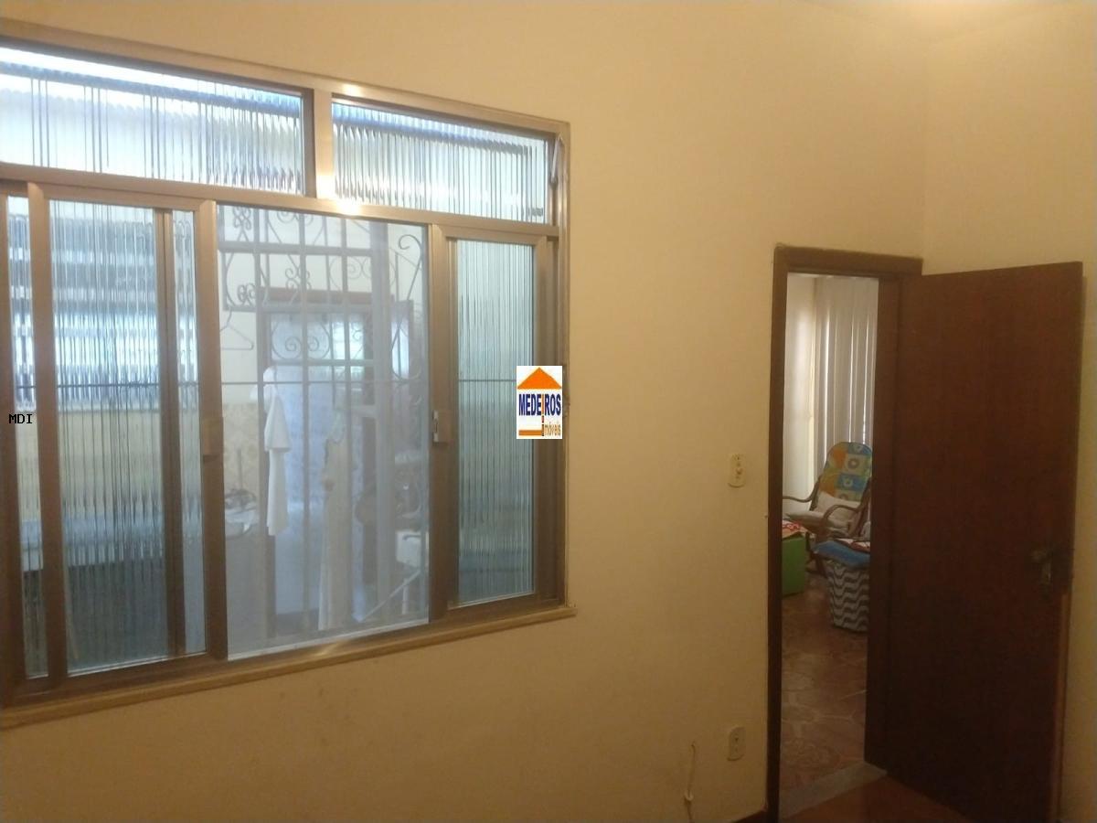 Casa à venda com 4 quartos, 600m² - Foto 12