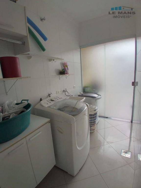 Casa à venda com 3 quartos, 191m² - Foto 21