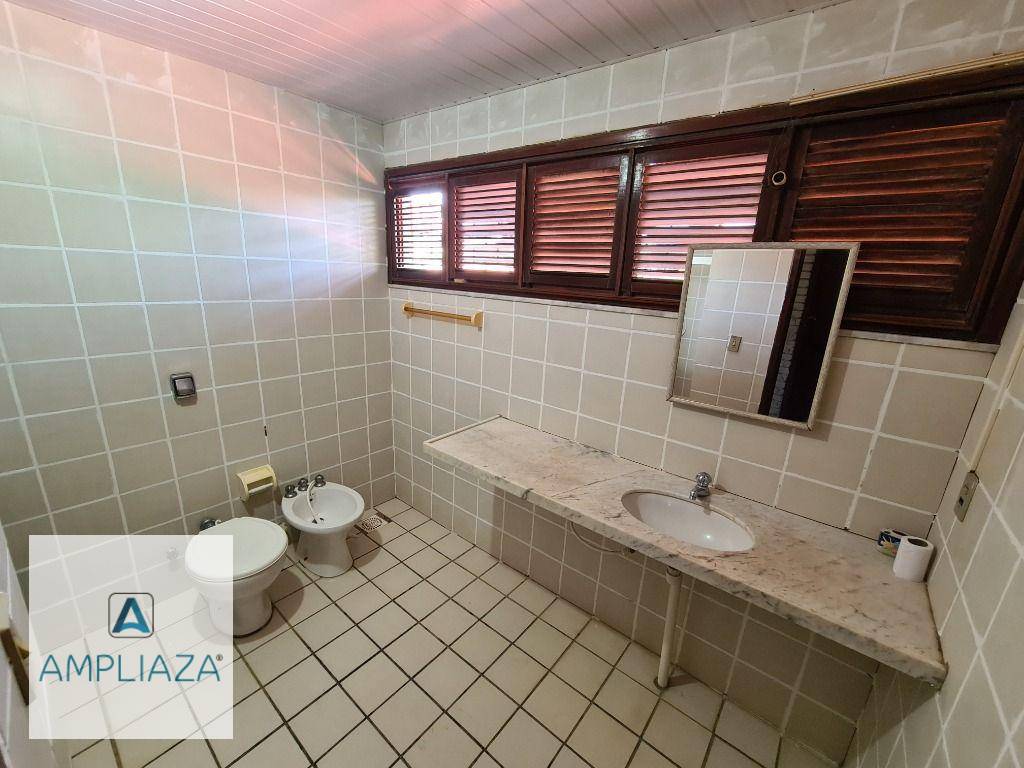Casa à venda com 4 quartos, 300m² - Foto 21