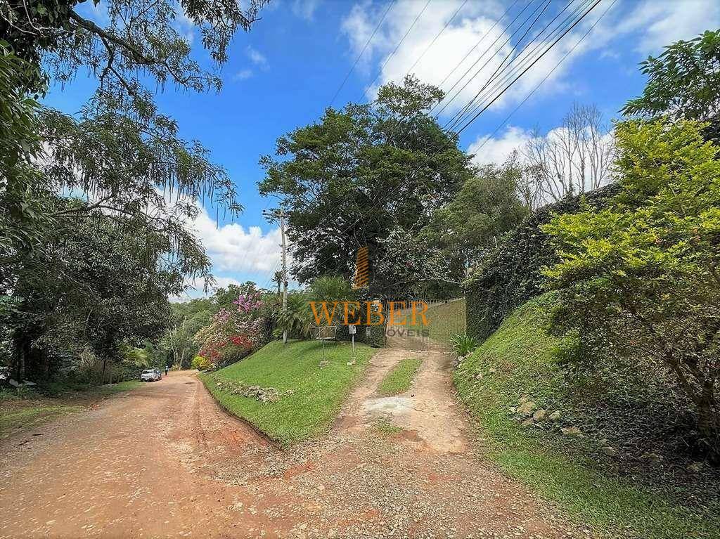 Casa de Condomínio à venda com 7 quartos, 387m² - Foto 3