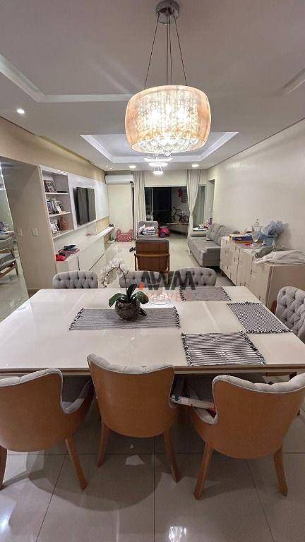 Apartamento à venda com 3 quartos, 124m² - Foto 3