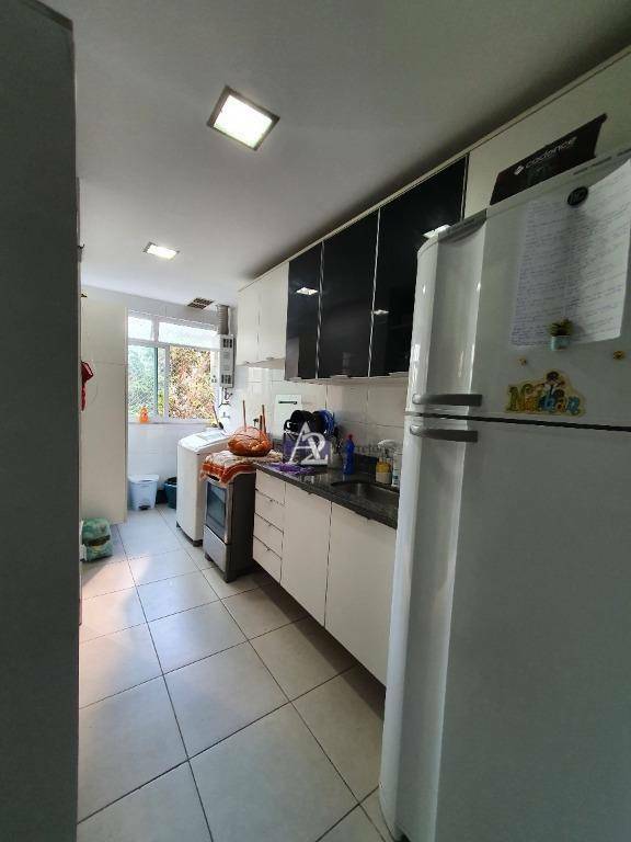 Apartamento à venda com 3 quartos, 100m² - Foto 15