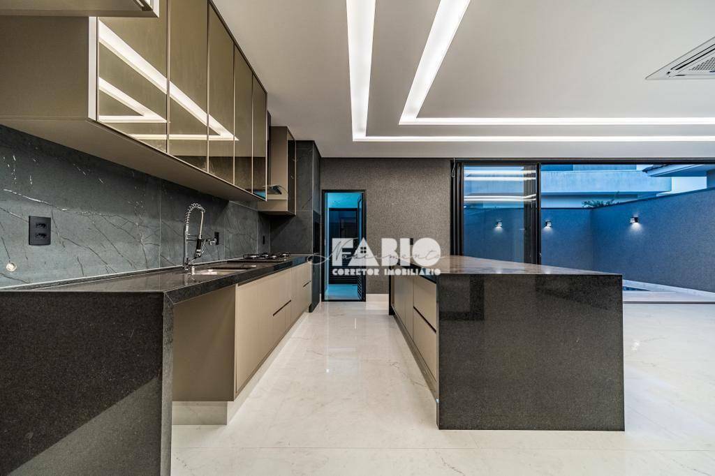 Casa de Condomínio à venda com 3 quartos, 290m² - Foto 19