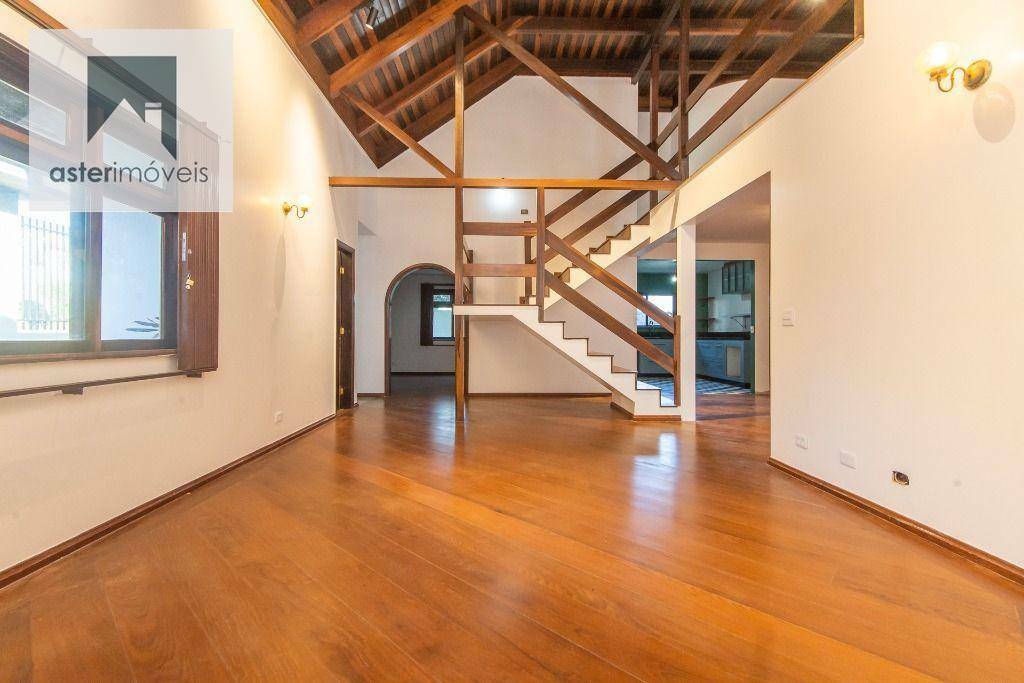 Casa à venda com 3 quartos, 272m² - Foto 18