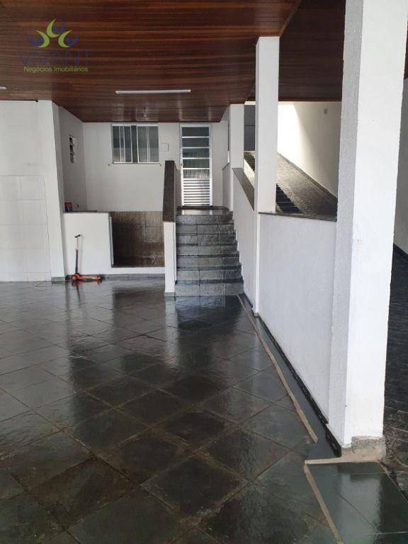 Sobrado à venda com 4 quartos, 298m² - Foto 4