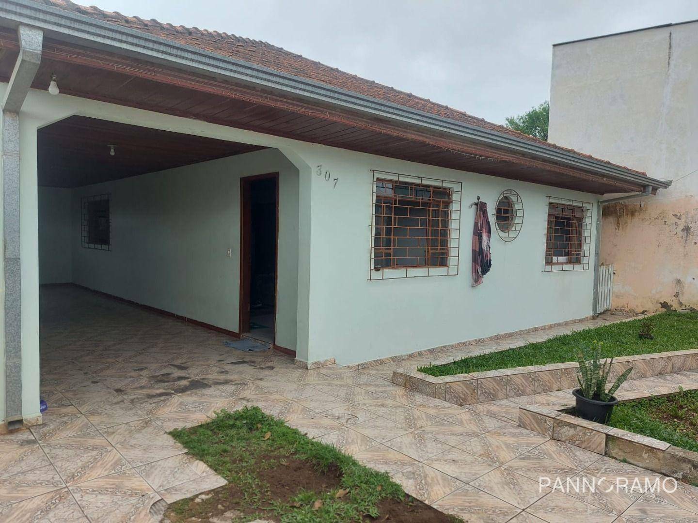 Casa à venda com 4 quartos, 200m² - Foto 2