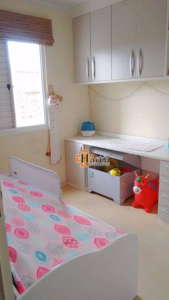 Apartamento à venda com 2 quartos, 52m² - Foto 18