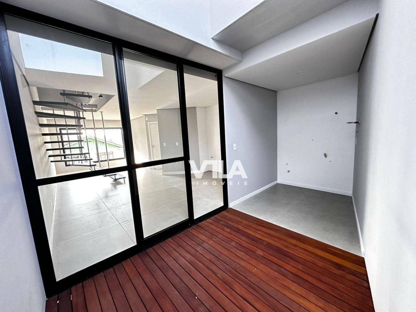 Casa à venda com 3 quartos, 92m² - Foto 7