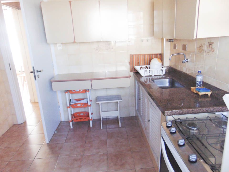 Apartamento à venda com 2 quartos, 75m² - Foto 18