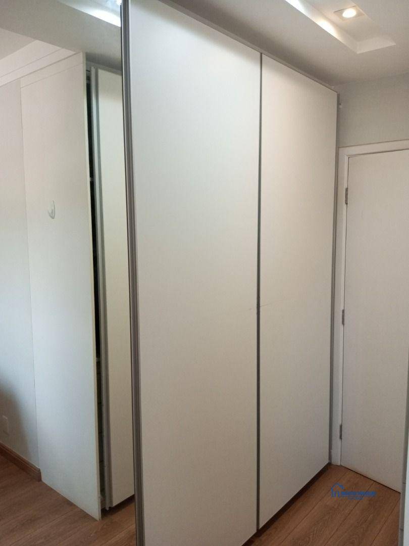 Apartamento à venda com 3 quartos, 137m² - Foto 15