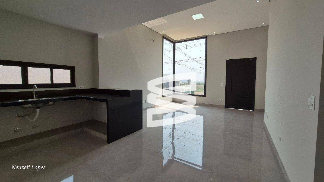 Casa de Condomínio à venda com 3 quartos, 180m² - Foto 4