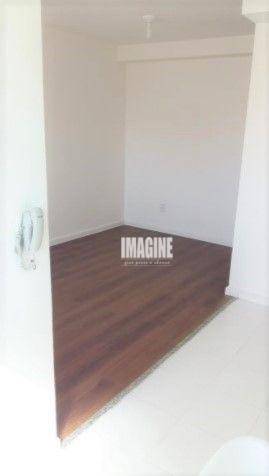 Apartamento à venda com 2 quartos, 45m² - Foto 3