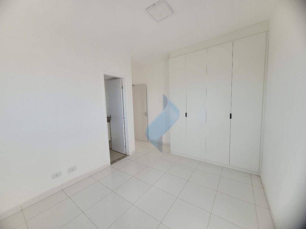 Apartamento para alugar com 2 quartos, 63m² - Foto 10