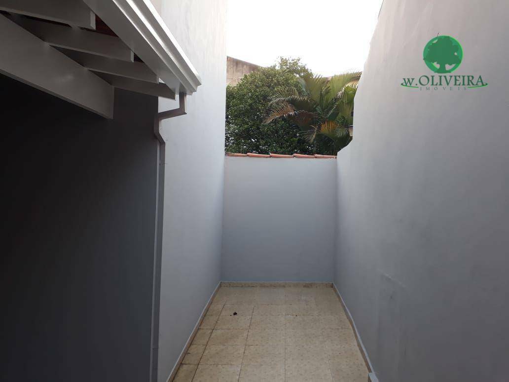 Sobrado à venda com 3 quartos, 180m² - Foto 11