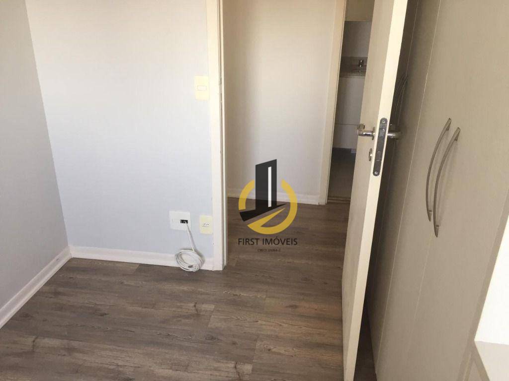 Apartamento à venda com 2 quartos, 65m² - Foto 8