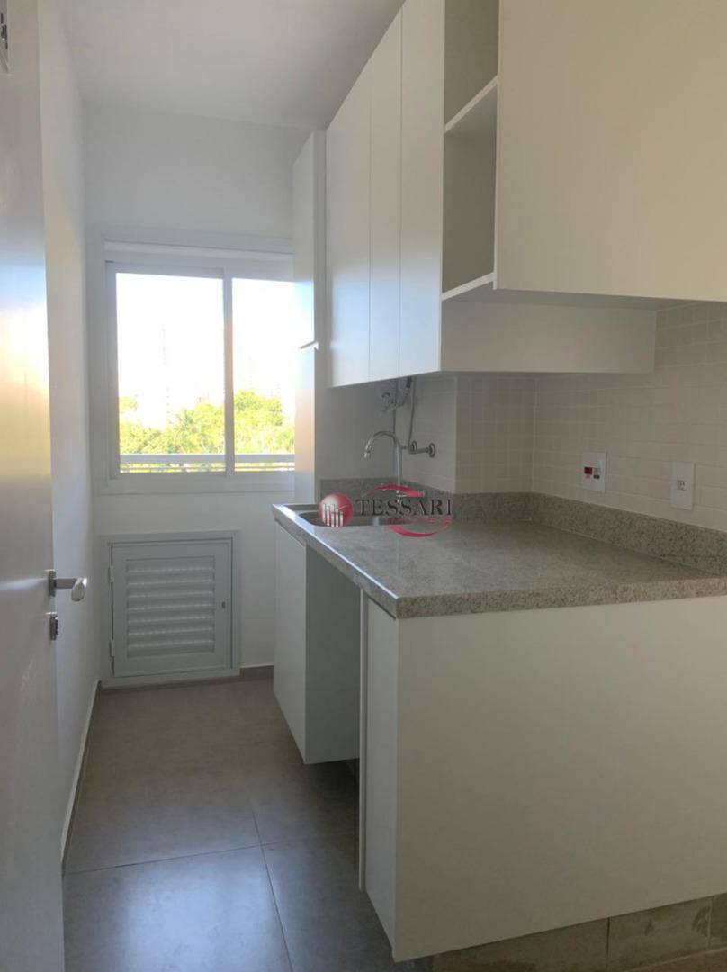 Apartamento à venda com 3 quartos, 115m² - Foto 9