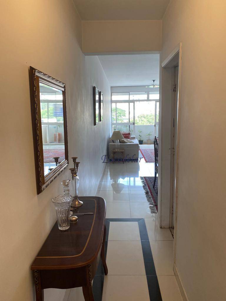 Apartamento à venda com 3 quartos, 123m² - Foto 2