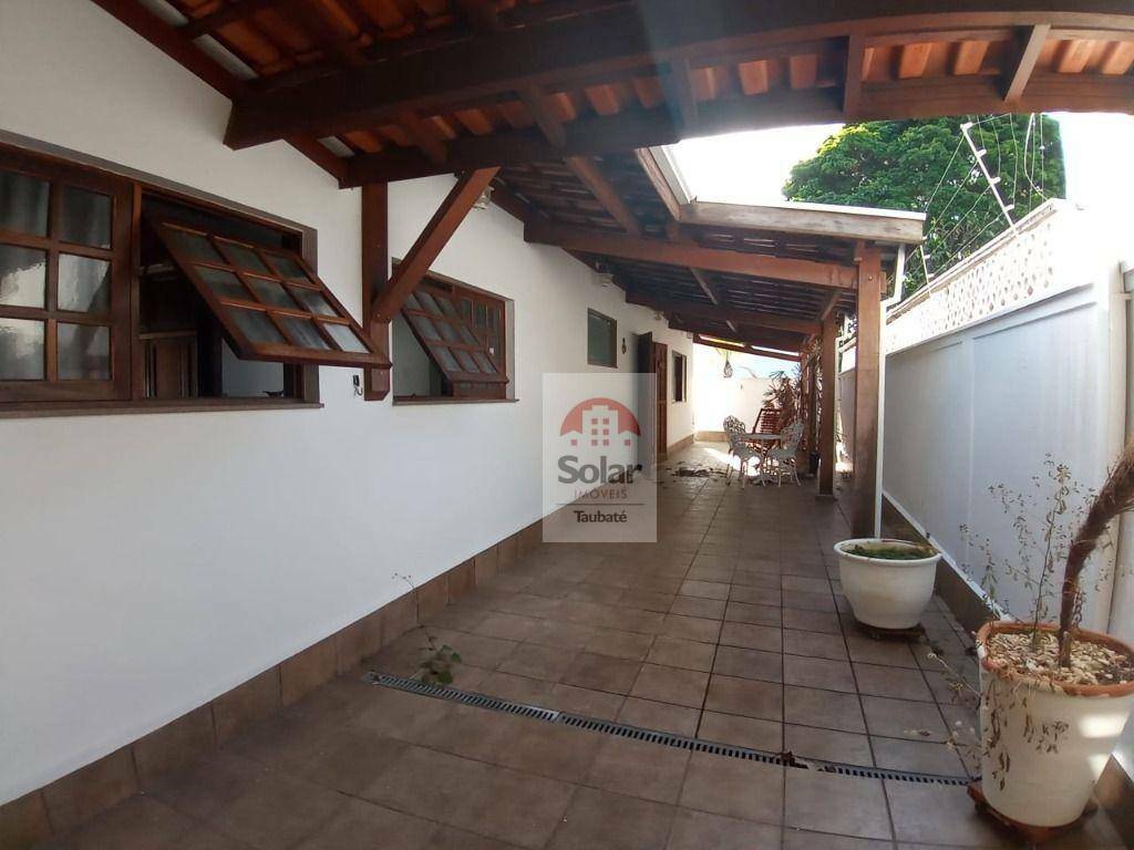 Casa à venda com 3 quartos, 210m² - Foto 6