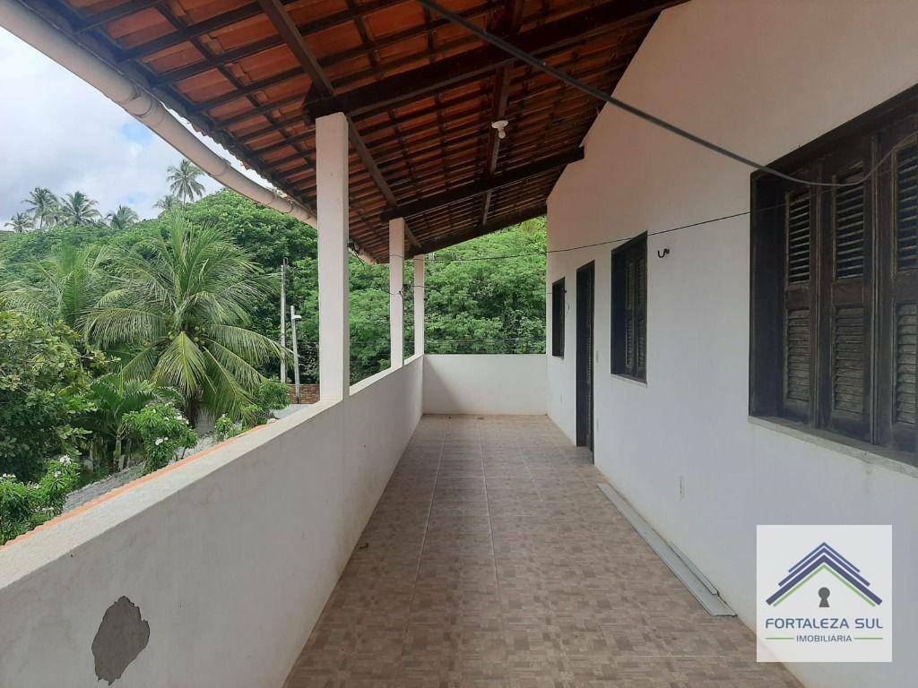 Casa à venda com 4 quartos, 240m² - Foto 13