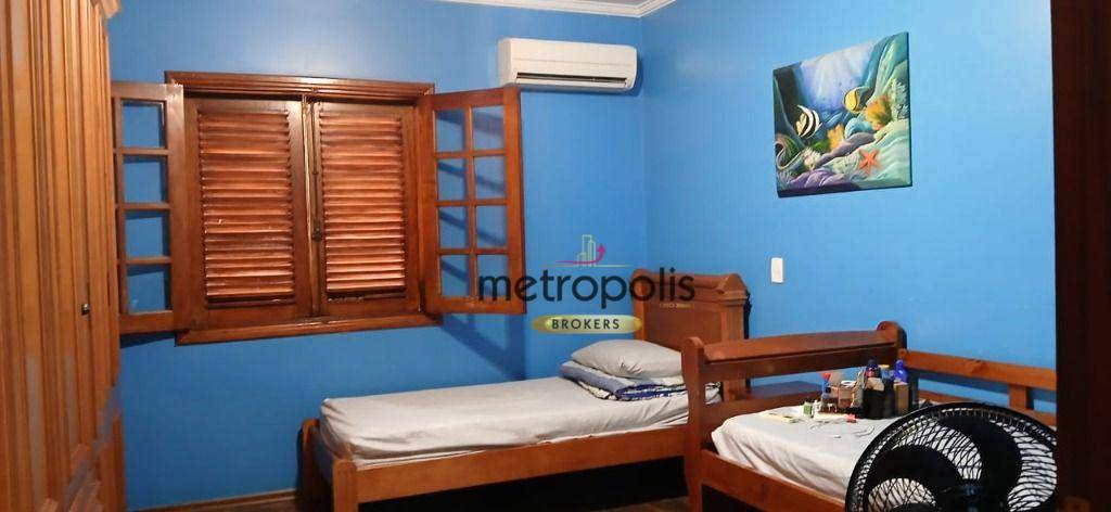 Sobrado à venda com 3 quartos, 400m² - Foto 32