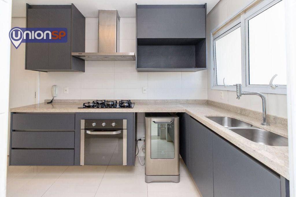 Apartamento à venda com 3 quartos, 157m² - Foto 21