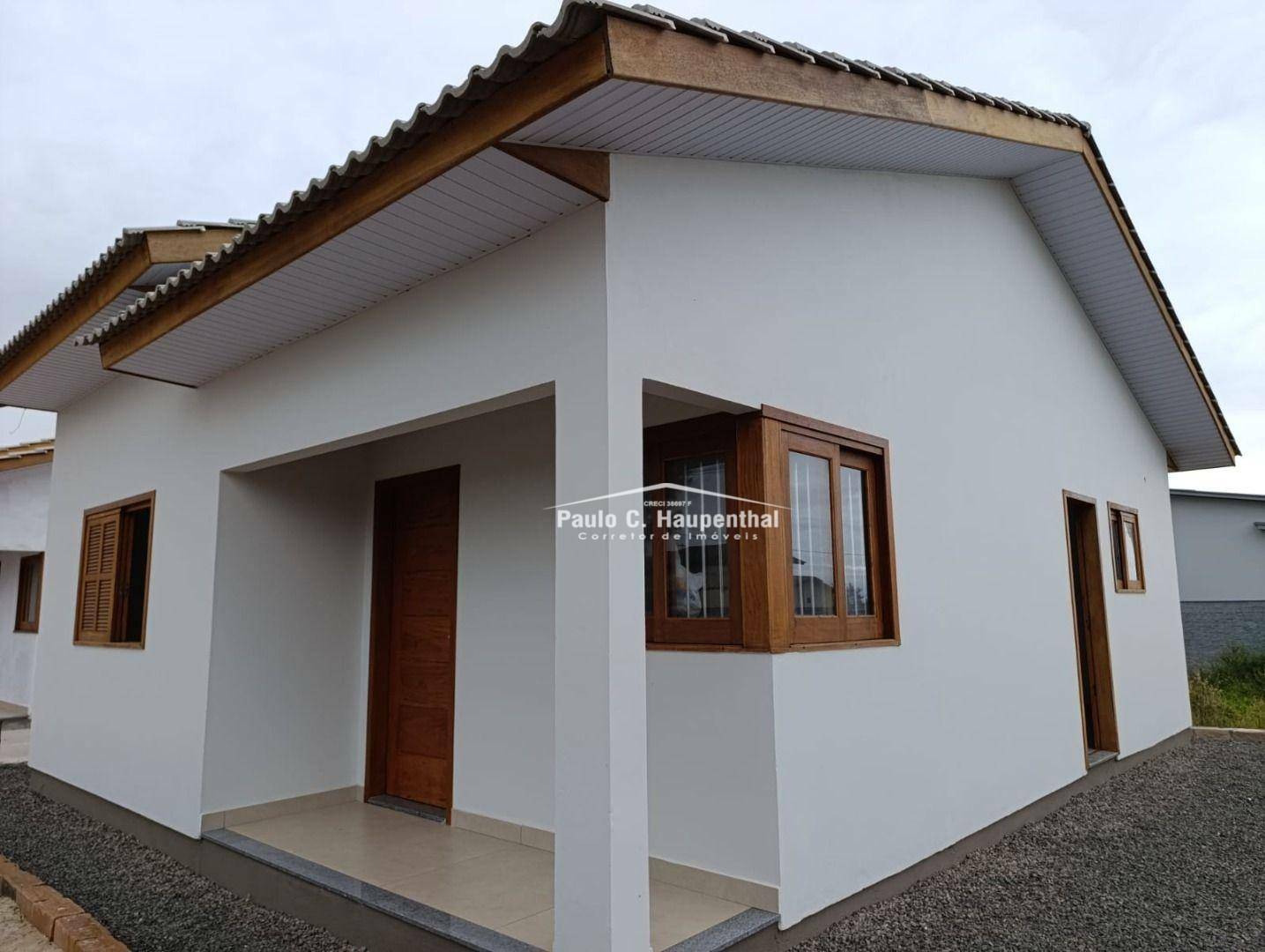 Casa à venda com 3 quartos, 70m² - Foto 1