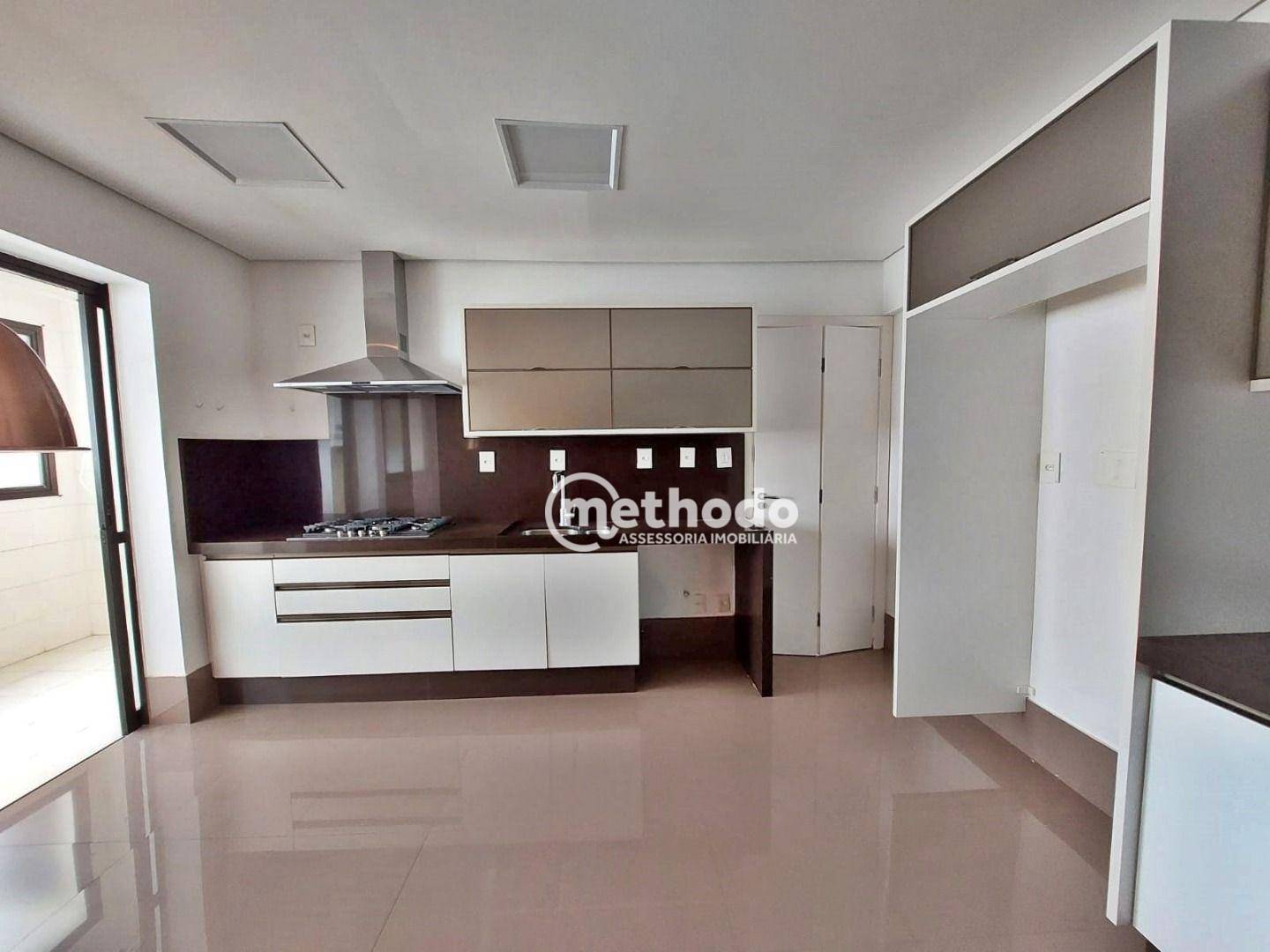 Apartamento à venda com 3 quartos, 135m² - Foto 6