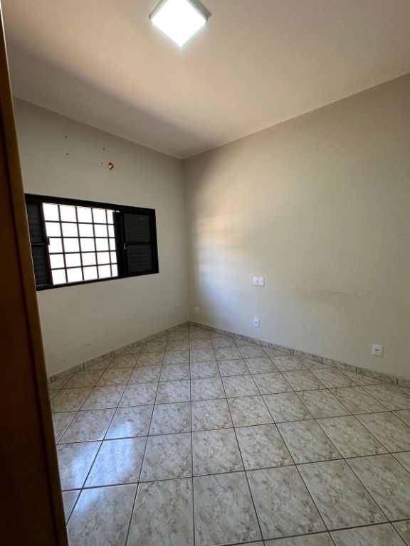 Casa à venda com 3 quartos, 373m² - Foto 23