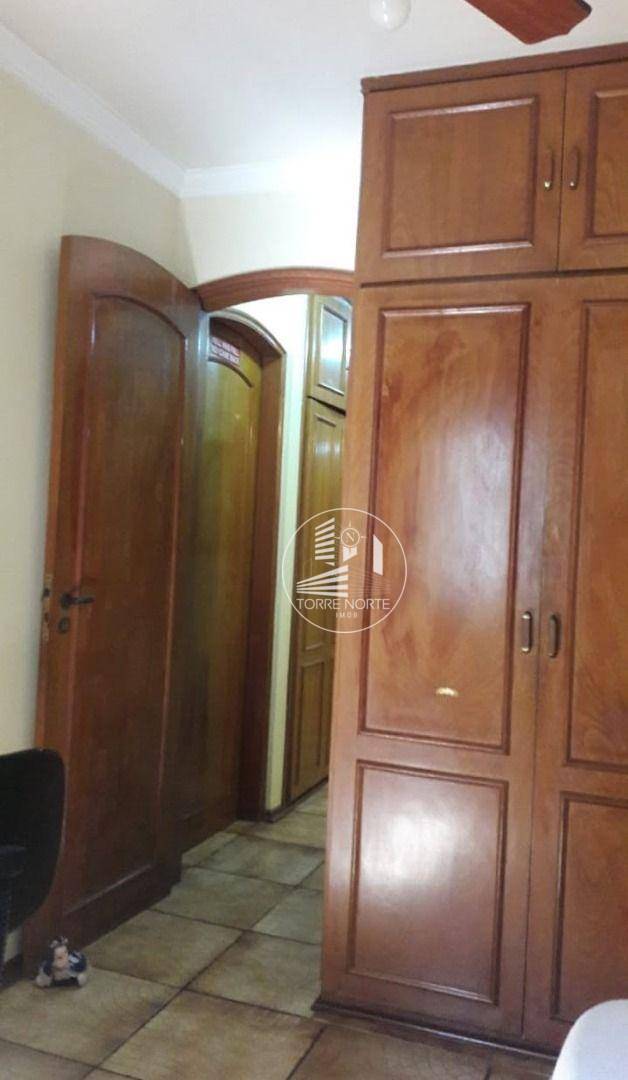 Apartamento à venda com 4 quartos, 119m² - Foto 18